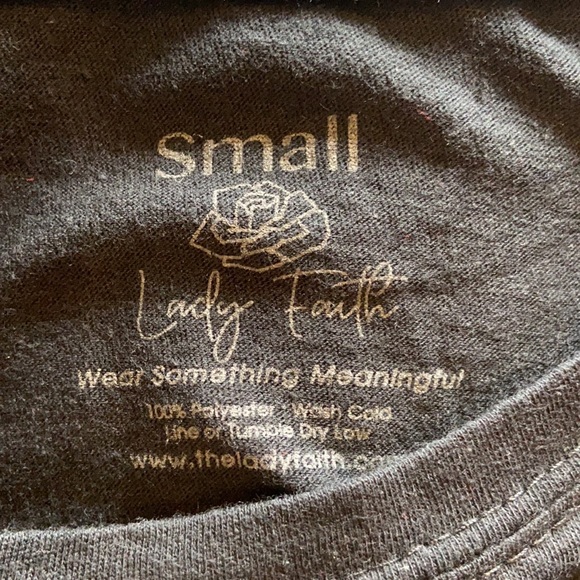 Lady Faith Women’s Frida Kahlo Black Tee Shirt - Picture 4 of 4